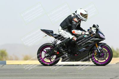 media/Mar-28-2022-Superbike Trackdays (Mon) [[b8603d0f67]]/Advanced Group (1pm-130pm)/Turn 9/